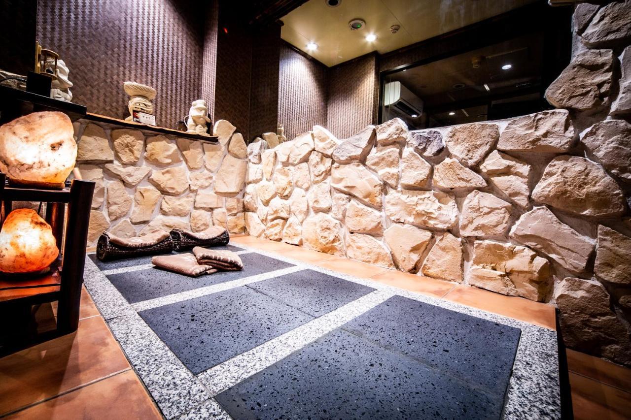מלון טוקיו Petit Bali Ikebukuro (Adults Only) מראה חיצוני תמונה